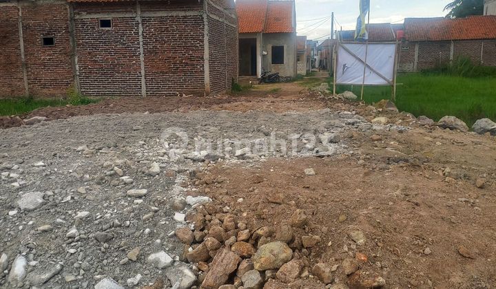 Jual Tanah Kavling Diecerkan/displit Siap Bangun Dan Rumah Murah Pake Bata Merah Siap Huni Dan Indent Langsung Bangun Di Bandunglokasi Di Rancamulya Jln Terusan Cibaduyut-bandunglokasi Dilewati Trayek Angkot Cibaduyut-banjaran