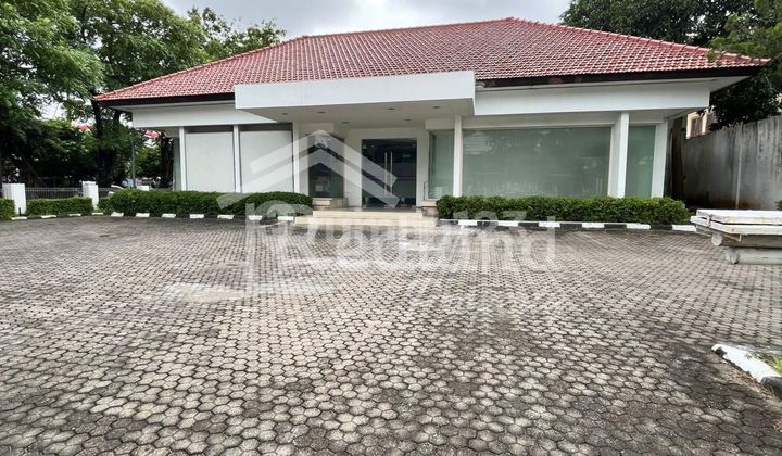 Ruang Usaha di Jl A Yani , Semarang ( Vn Tt 8470 ) 2