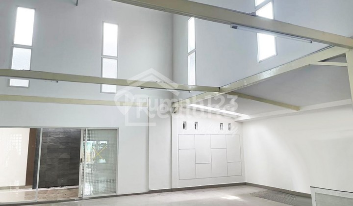 Rumah di daerah Cakrawala , Semarang ( Tt 7598S ) 1