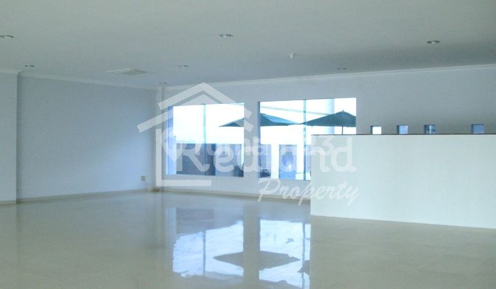 Ruang Usaha di Jl Ahmad Yani , Semarang ( Tt 8497S ) 1