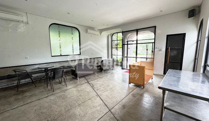 Ruang Usaha di Puri Anjasmoro , Semarang ( Tt Vn 7805) 1