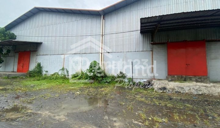 Warehouse on Jl Raya Pemalang Pekalongan (Tt Si 8431)