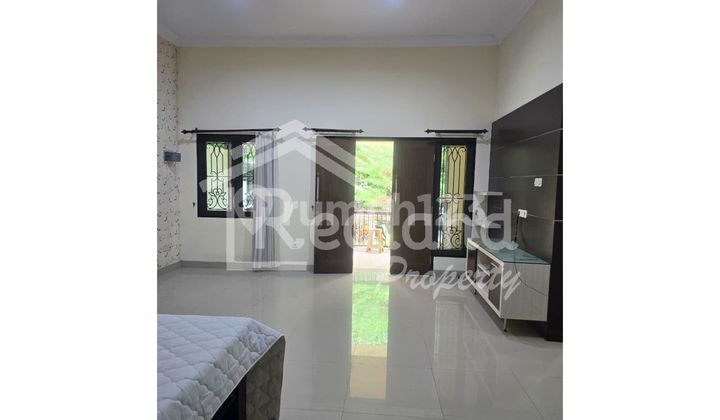House in Tamansari Majapahit Housing Estate, Semarang (Land Certificate No. 8584) 2