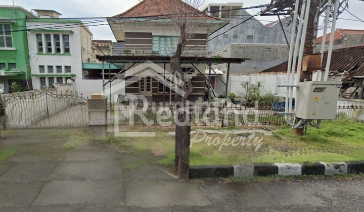 Ruang Usaha Strategis, Tengah Kota, di Brumbungan, Sivntt 8348