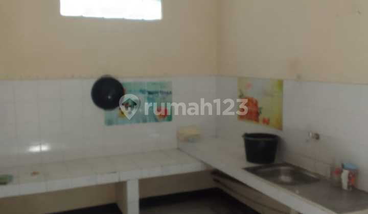 Rumah pusat kota strategis di sayap moh.toha-ciateul 3