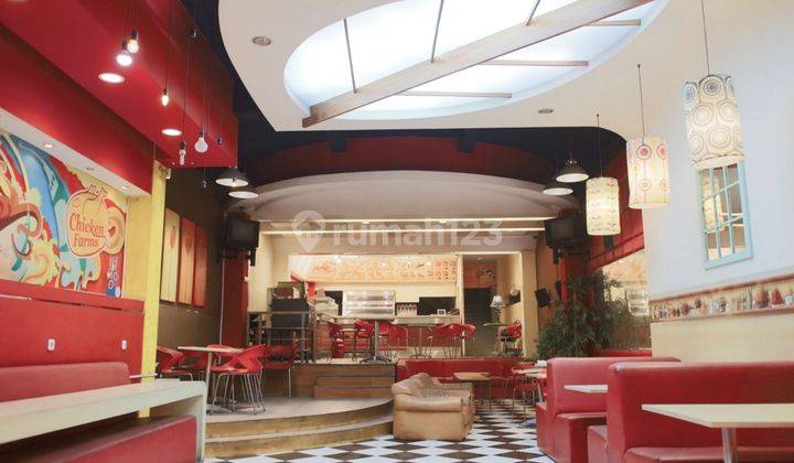 Ruko pusat kota Jend. Sudirman mainroad 1