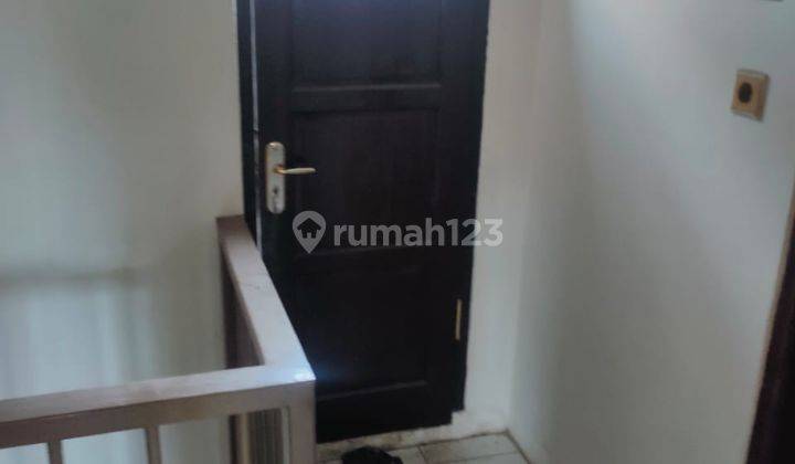 Jarang ada...rumah 4 kamar siap huni di Kembar baru 2