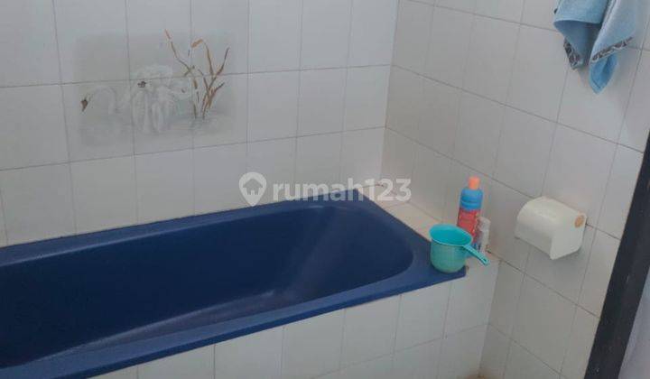 Jarang ada...rumah 4 kamar siap huni di Kembar baru 5