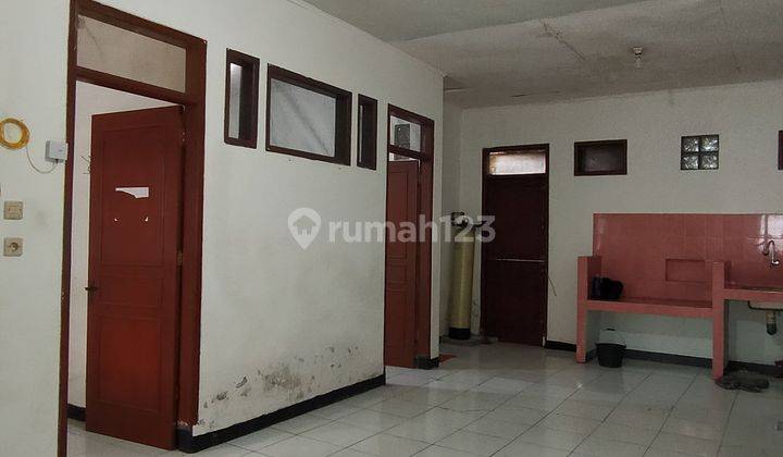 Rumah terawat siap huni dekat mesjid di Taman cibaduyut indah 1