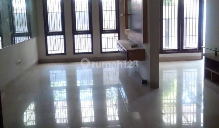 Rumah asri strategis di sayap cibaduyut kopo 1