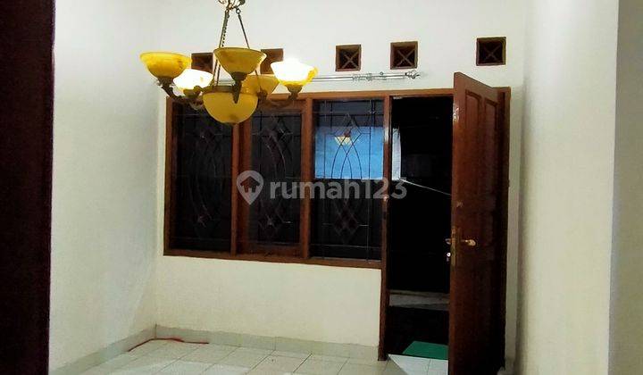 Rumah siap huni di kota sangat strategis  2