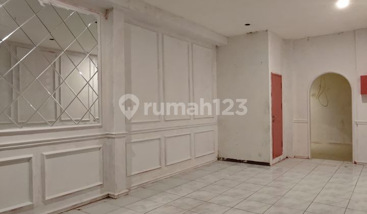 Ruko di Mainroad Jalan Karapitan Pusat Kota