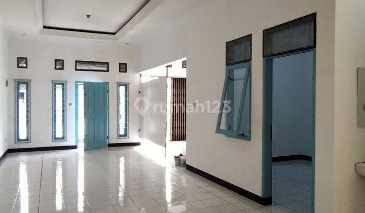 Baru Renovasi.....rumah Siap Huni Taman Kopo Indah 2 2