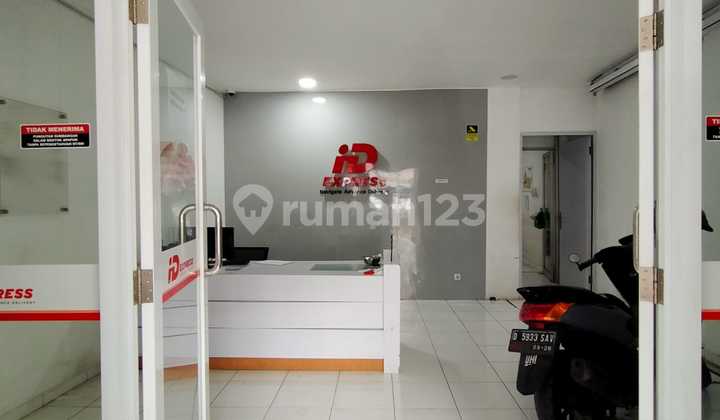 Ruko 3 Lantai Di Mainroad Jalan Karapitan Dekat Simpang Lima Ruko 3 Lantai Di Mainroad Jalan Karapitan Dekat Simpang Lima