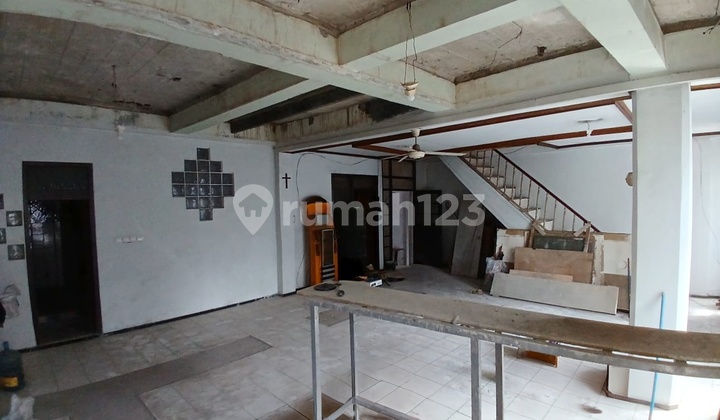 2 Shop Houses in the City Center 2