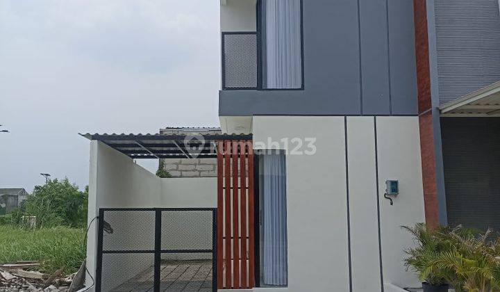 Dijual Rumah Baru 2 Lantai Cicilan Rp 0 di Candi Sidoarjo 2