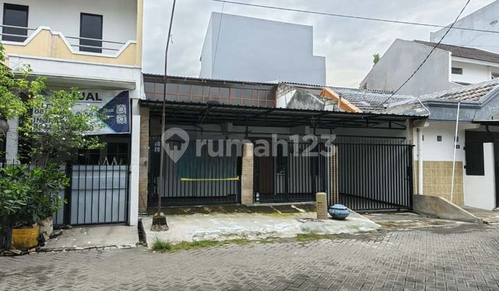 Disewakan Siap Huni Rumah Bagus 3 Kamar di Babatan Mukti Wiyung Surabaya 2