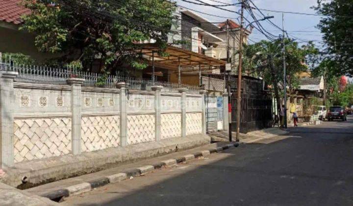 Dijual rumah siap huni di Johar Baru  1