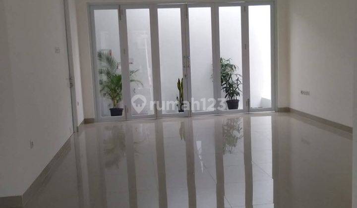 Dijual rumah siap huni di Arden Residence Cilandak  2