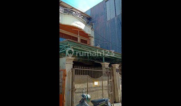 Dijual rumah, tempat konveksi, sangat cocok untuk usaha rumahan lokasi strategis di jembatan besi 1