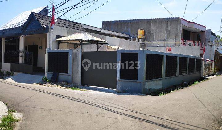 Dijual murah, rumah baru renovasi bebas banjir siap huni lokasi strategis di cengkareng belakang casa jardin 1