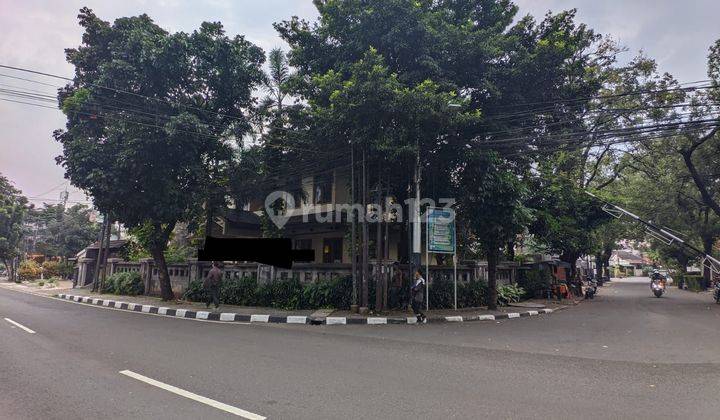 Dijual cepat, rumah asri nyaman siap huni, lokasi strategis di kebayoran baru 1