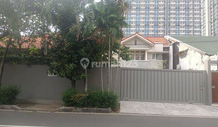 Dijual murah rumah siap huni di Salemba Senen Jakarta Pusat 1