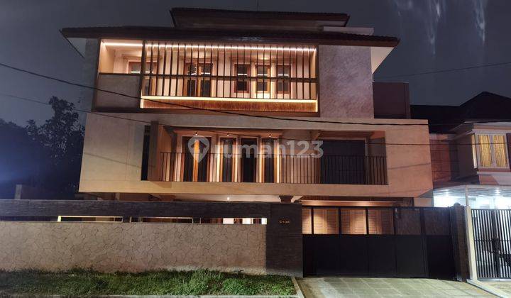 Dijual rumah siap huni di taman vila Meruya kembangan  1