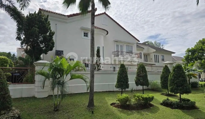 Rumah Mewah Taman Beverly Golf Karawaci 2