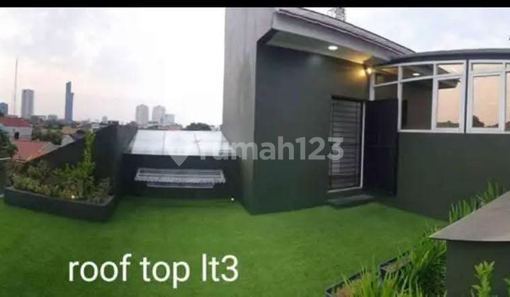 Rumah Induk + Kostan di Tosiga Kebon Jeruk