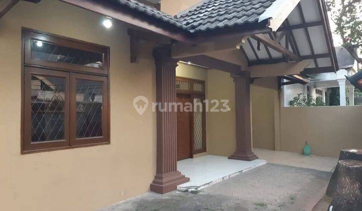 Dijual rumah di jl talang Menteng Jakarta Pusat  1