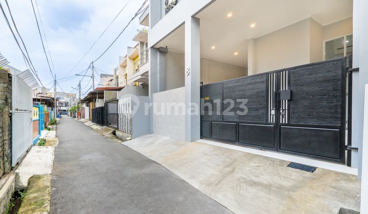 45 Boarding Rooms Fully Furnished Grogol Petamburan 2