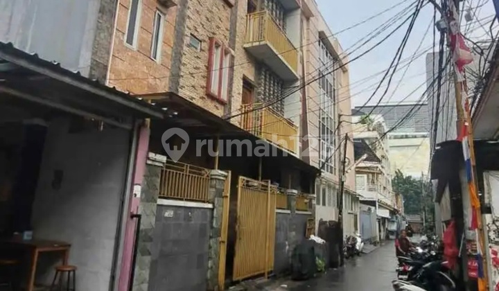 Full Occupancy Kostan 38 Rooms Kebon Kacang 2