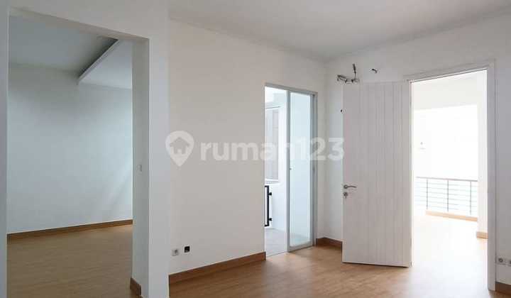 Rumah 2 Lantai Baru Renov Murah di Icon Cosmo B S D 2