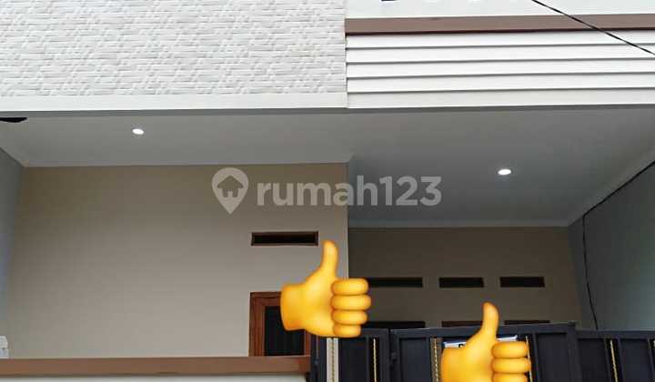 2-Story House Ready to Live In, Neat and Cheap, Rarely Available in Poris Indah Tangerang