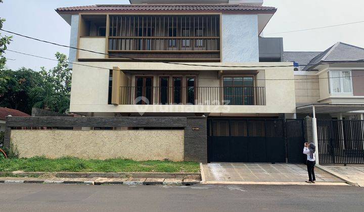 Rumah 4 Lantai, Bagus Di Taman Villa Maruya Jak Bar 1