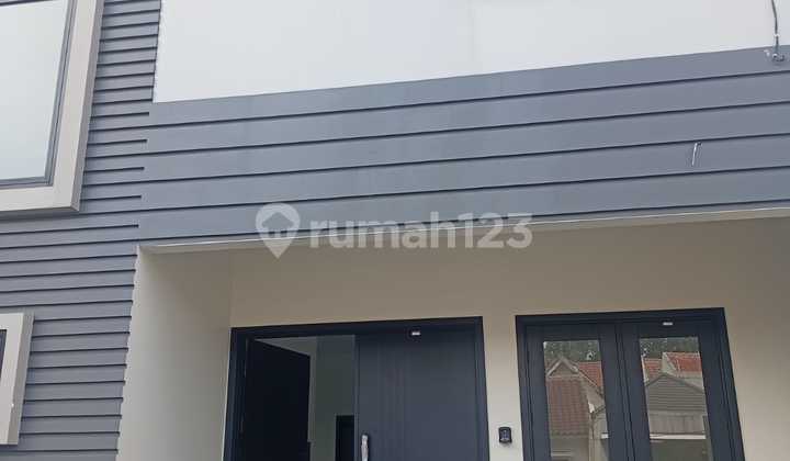 Rumah Baru 2 Lantai, Murah Jarang Ada di Griya Loka B S D Rumah Baru 2 Lantai, Murah Jarang Ada di Griya Loka B S D