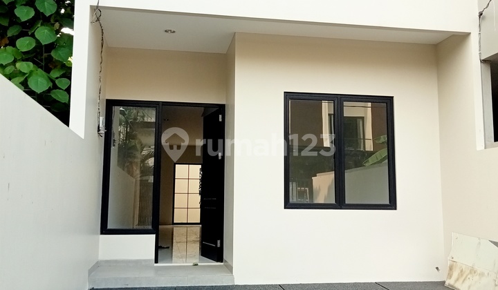 Rimah 2 Lantai , Baru,murah Jarang Ada Di Kav Dki Jak Bar 2