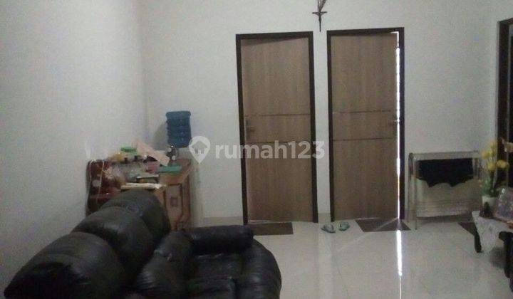 Dijual rumah bangunan mandiri di Anggrek Loka , BSD. 2