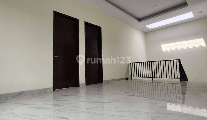 Dijual Cepat Rumah Di Eminent Ilustria, Bsd 2