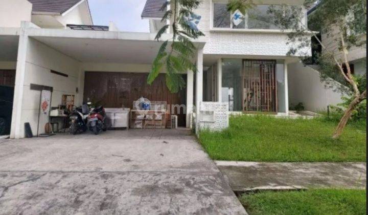 Dijual cepat rumah baru di Sutera Victoria, Alam Sutera. 1