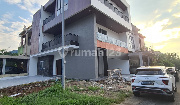 Dijual Rumah Brand New Di Sutera Flamboyan, Alam Sutera.