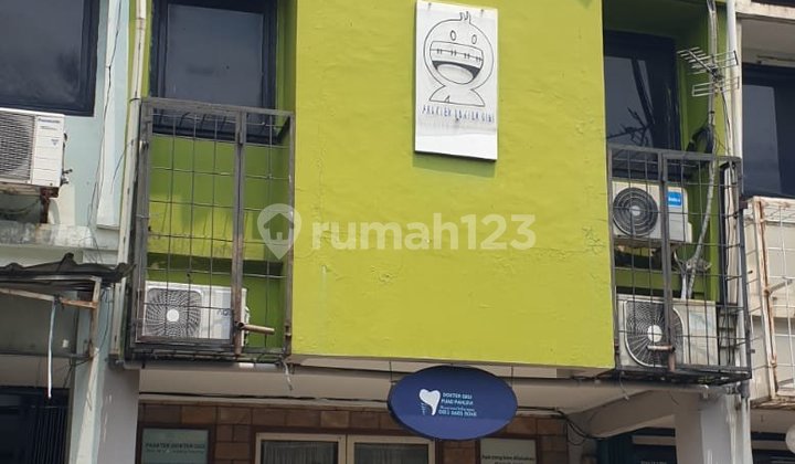 Cheap Shop/Office House for Sale in Sector 1, Block G, Gading Serpong. 1
