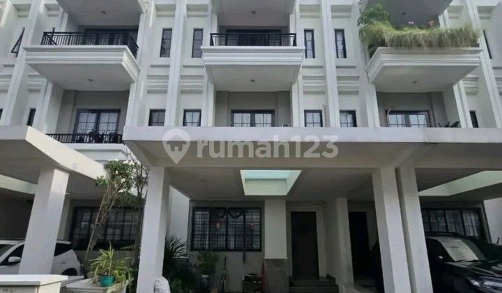 For Sale House in Sutera Winona Alam Sutera.