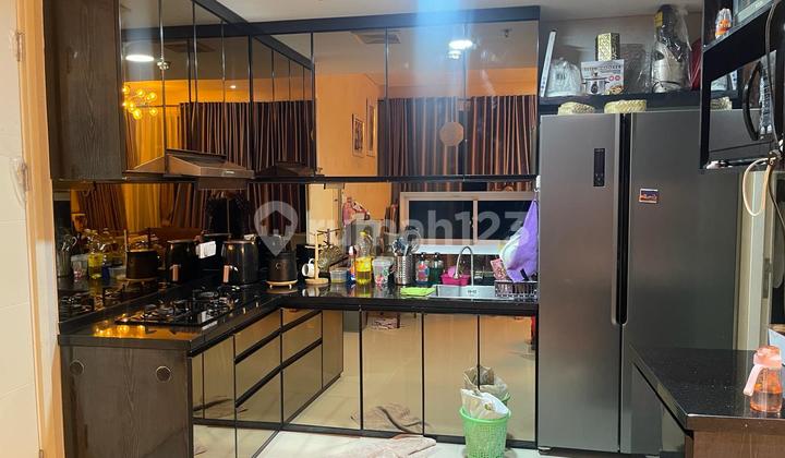 Dijual.apartemen Rainbouw Spring Condovila, Gading Serpong. 1