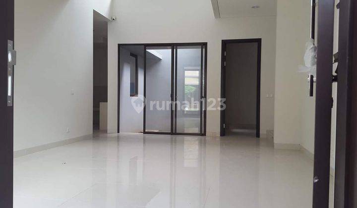 Dijual Rumah Di Eminent Precia, Bsd. 2