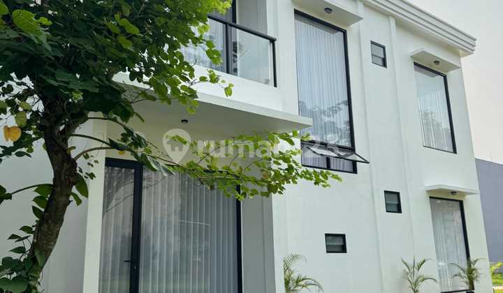 For Sale. Luxury Standalone Building in Foresta, BSD. 2