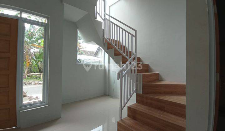 Dijual Rumah Megah 2 Lantai Murah 100meter Ke Smk N 1 Klaten  7