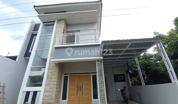 Dijual Rumah Megah 2 Lantai Murah 100meter Ke Smk N 1 Klaten  1