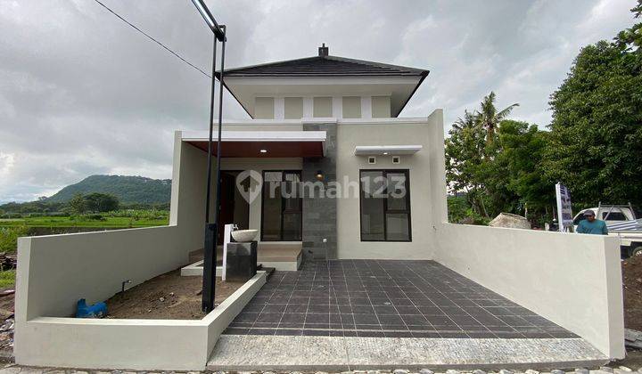 Jual Rumah Minimalis Elegan Selatan Candi Prambanan 1